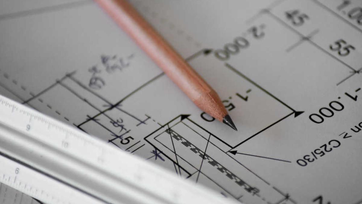 Comment chiffrer un devis bâtiment sans travailler à perte (méthode + coefficient)
